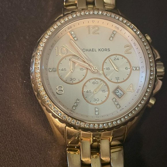 Michael Kors Pilot Chronograph Watch (need 5inch wrist, no extra links)